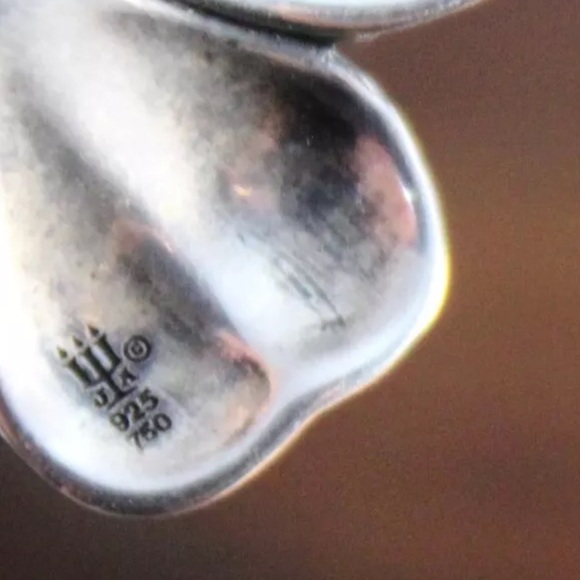 Flower of April - Picture 3 of 3